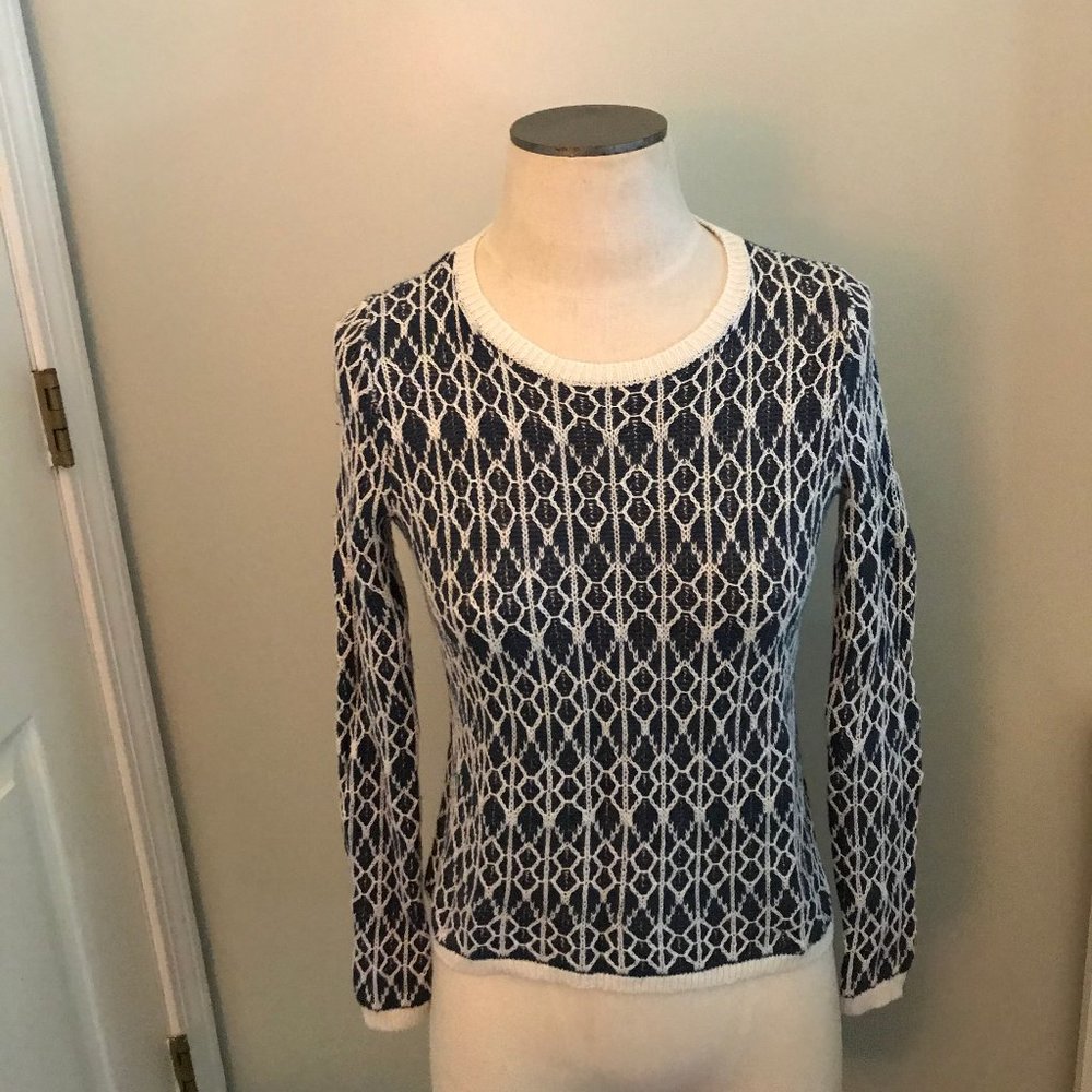 LOFT Cable knit sweater